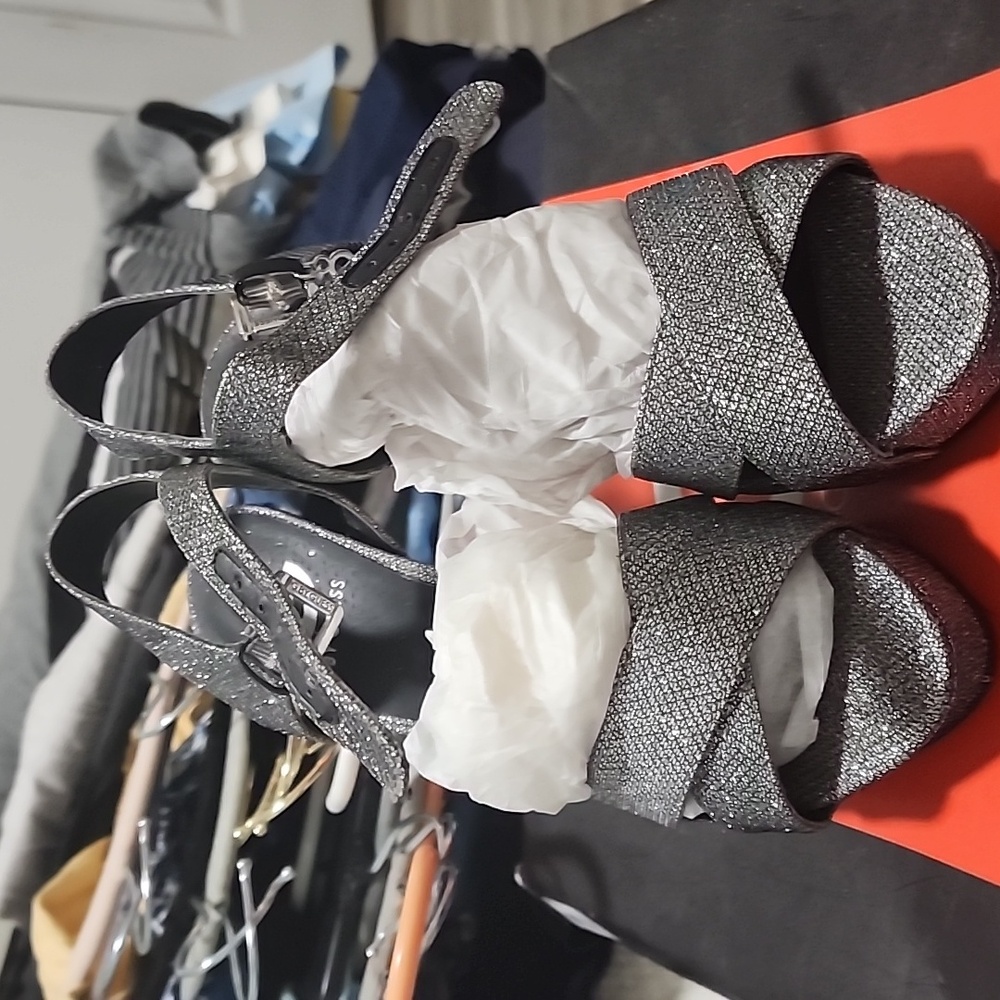 Shoes platform